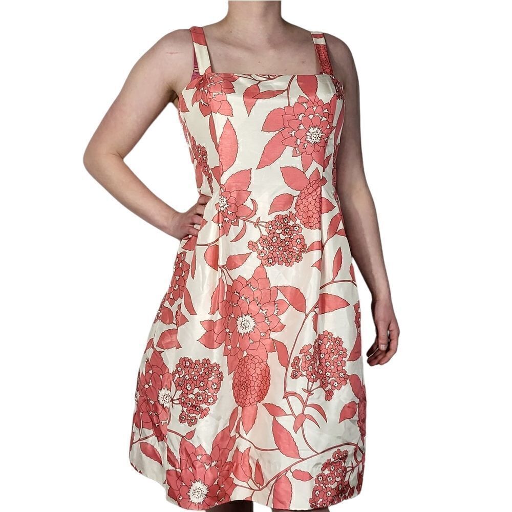 Jessica Howard Floral White Mid Length Dress